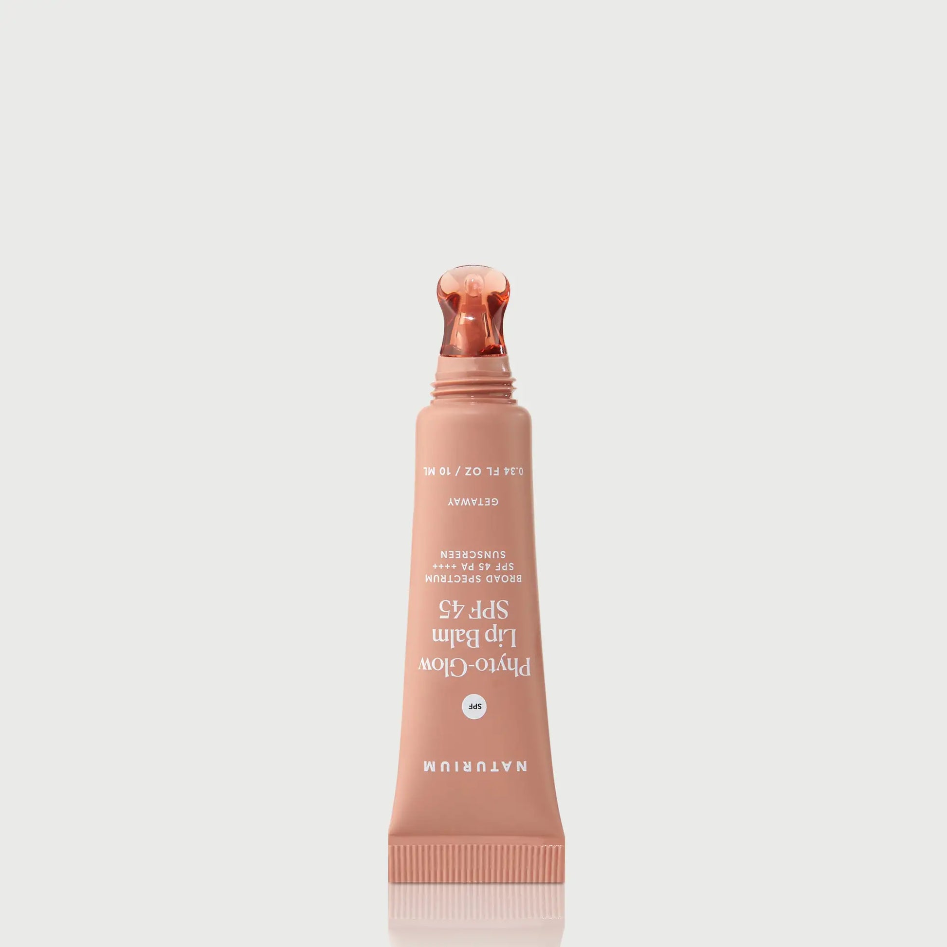 phyto-glow-lip-balm-spf-45-getaway-p8 NATR-10126_PhytoGlow_SPF_Getaway_primary_nocap_bonebkgd_1.webp