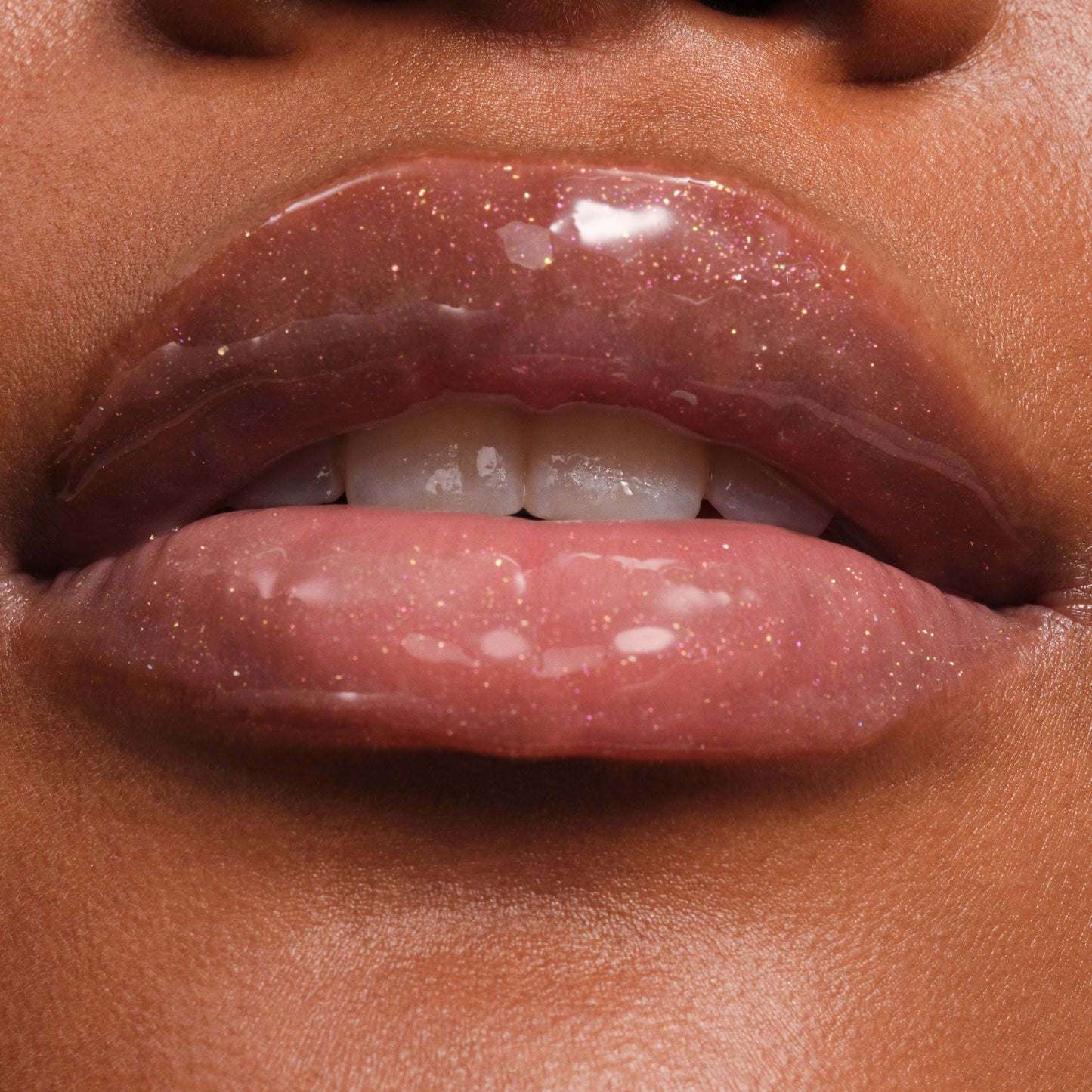 phyto-glow-lip-balm-shimmer-stardust-i2 NATR-10131-Phyto-Glow-Lip-Hover-Stardust.jpg