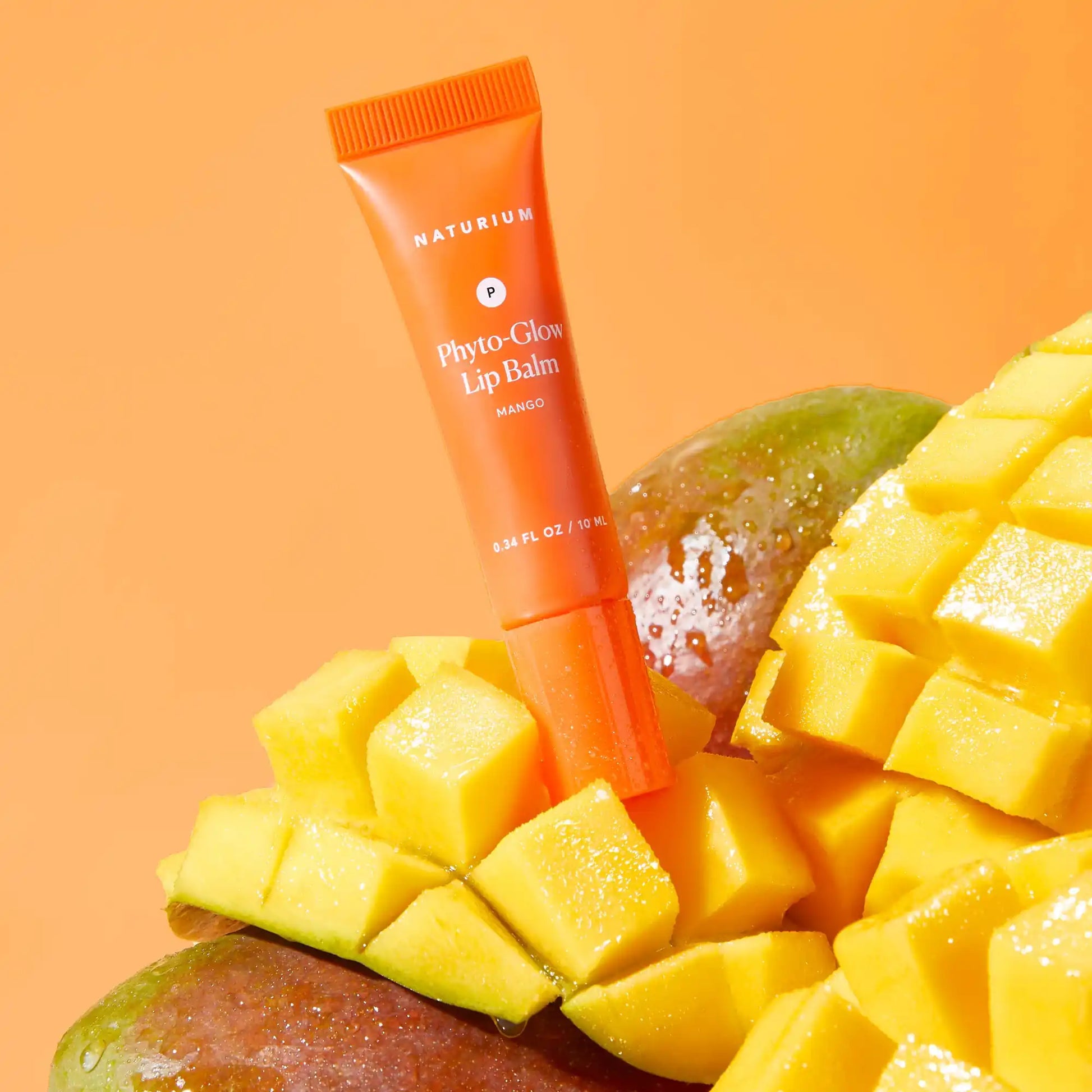 phyto-glow-lip-balm-mango-z5 phytoglow-mango_0272-crop.webp