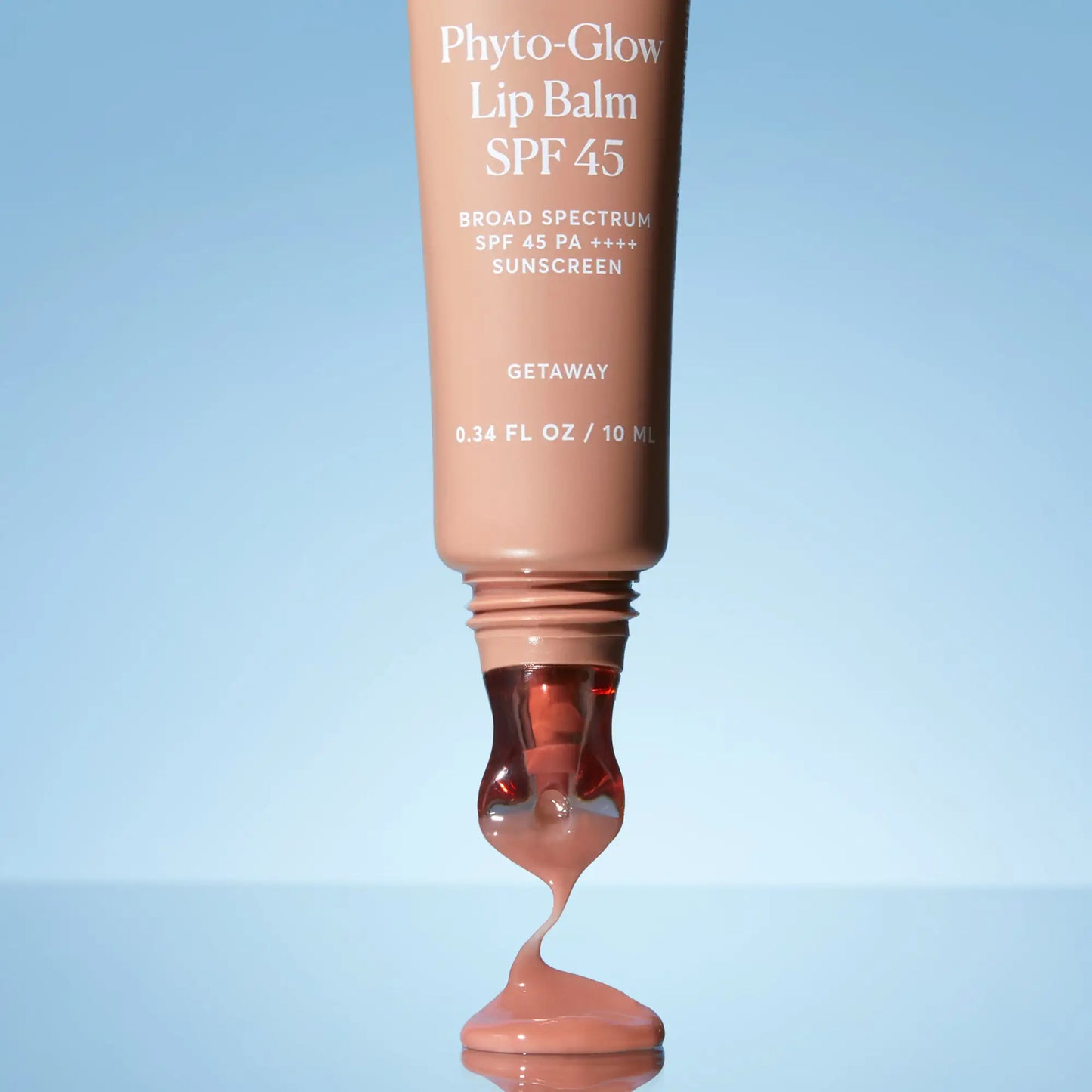phyto-glow-lip-balm-spf-45-getaway-p8 phytoglowSPF-getaway_11268-1x1.webp
