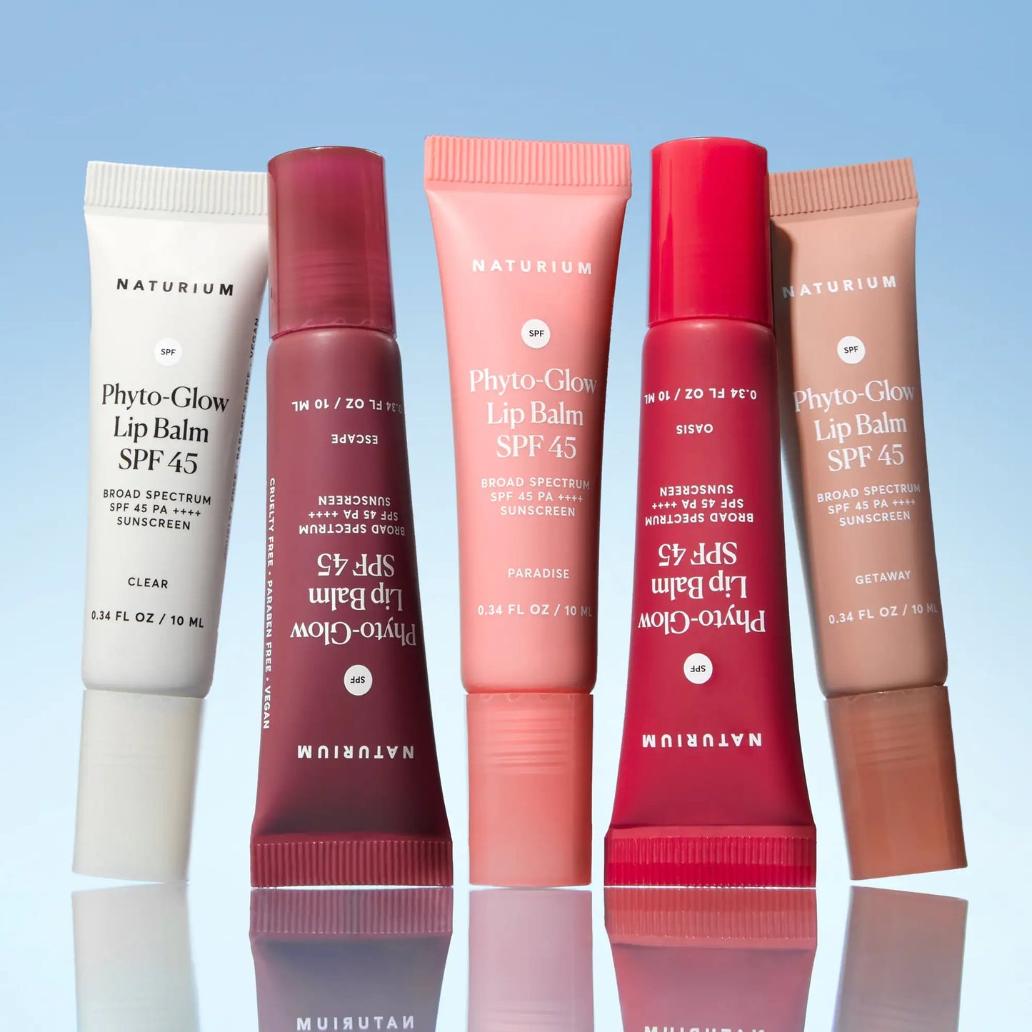 phyto-glow-lip-balm-spf-45-getaway-p8 phytoglowSPF_6428-crop_cde1553e-6f3e-4726-9686-a6dd715ed7c9.webp