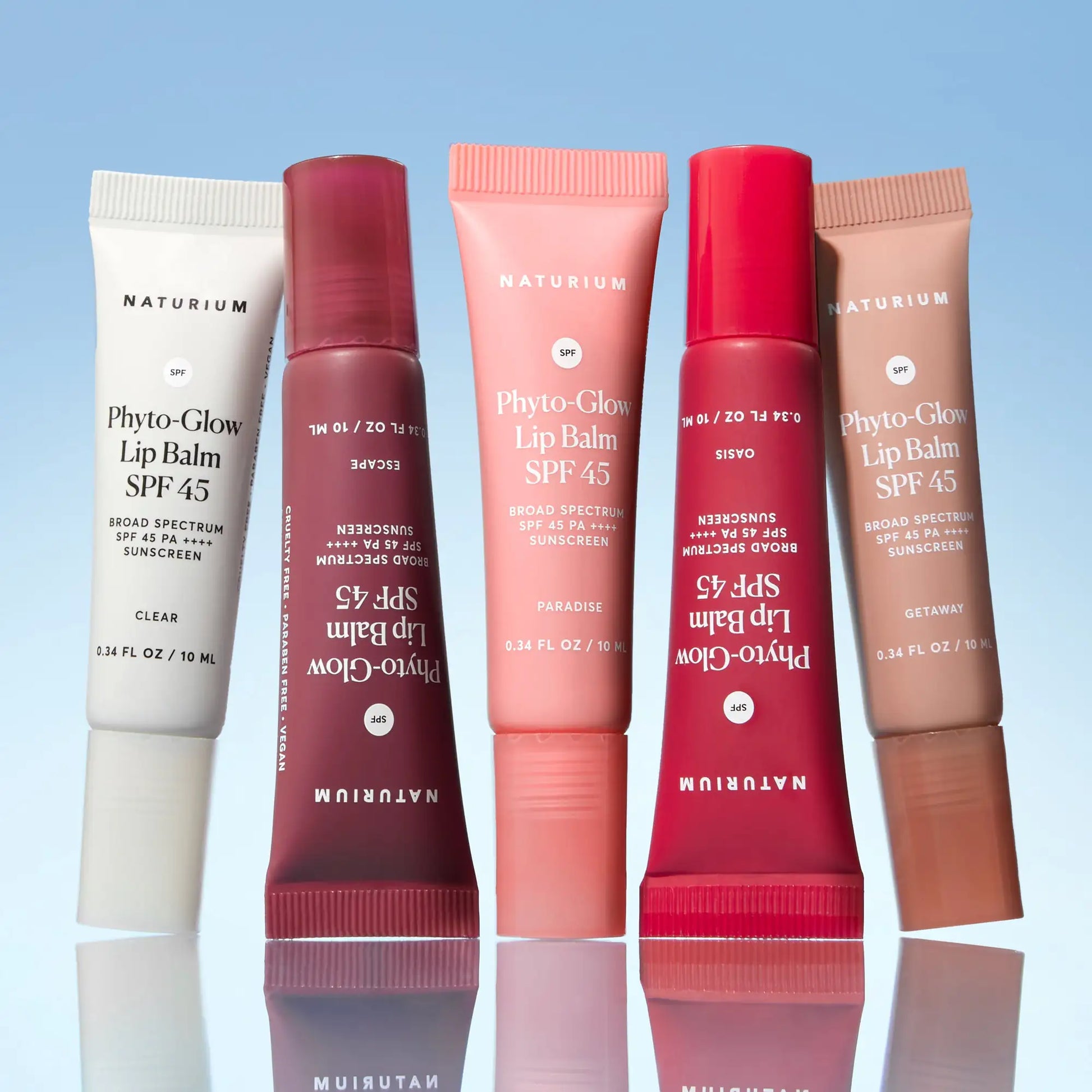phyto-glow-lip-balm-spf-45-getaway-p8 phytoglowSPF_6428-crop_cde1553e-6f3e-4726-9686-a6dd715ed7c9.webp
